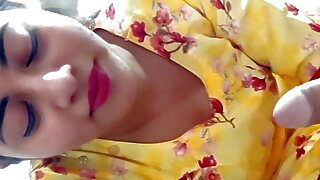 lingerie Desi College girlfriend fuck in oyo (Hindi audio) hd videos asian